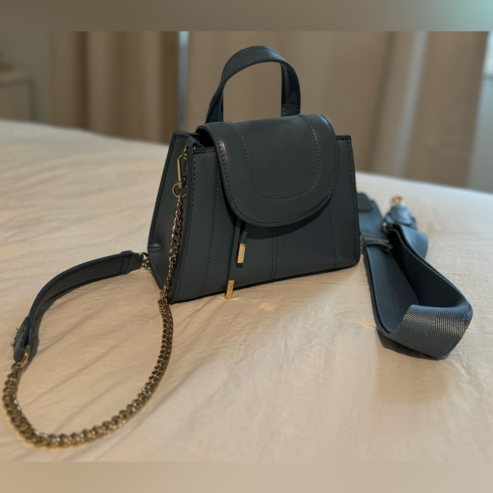 Blue Zara Purse! Like new. Gold chain + Strap that you can clip on.
